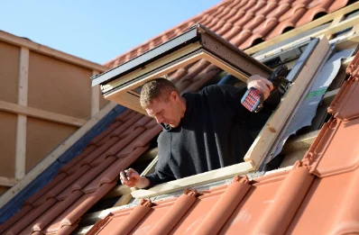 Pose de fenêtres de toit Velux à Roucourt